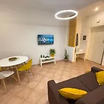 Διαμέρισμα Milena's Center *