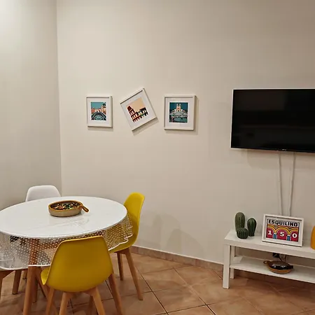 Milena's Center Appartamento *